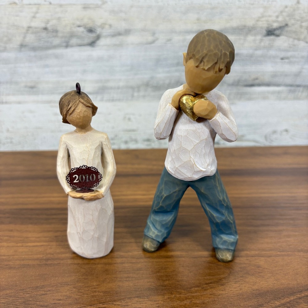 Willow Tree Figurine by Demdaco Susan‎ Lordi Heart of Gold 5.5" 2004 Lot of 2